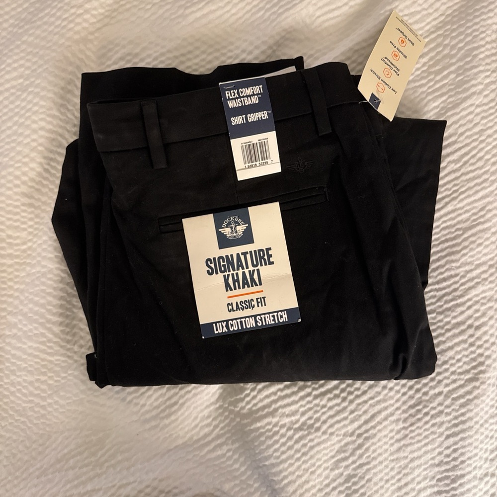 Dockers Black Pant
